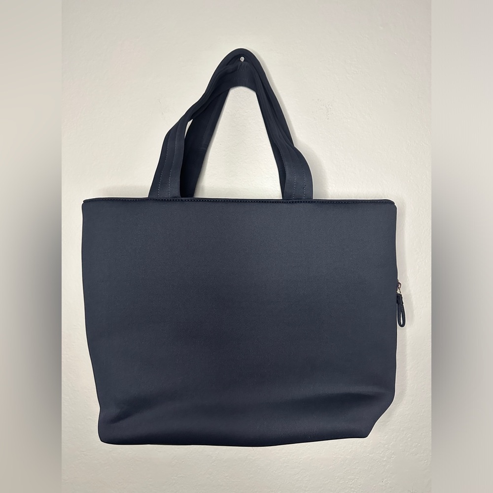 New Without Tags Stella & Dot Crush It Bow Tote Large Tote/ Travel Bag - Picture 5 of 14